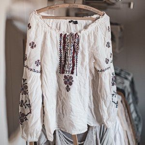 American Eagle - Embroidered Boho Peasant Top